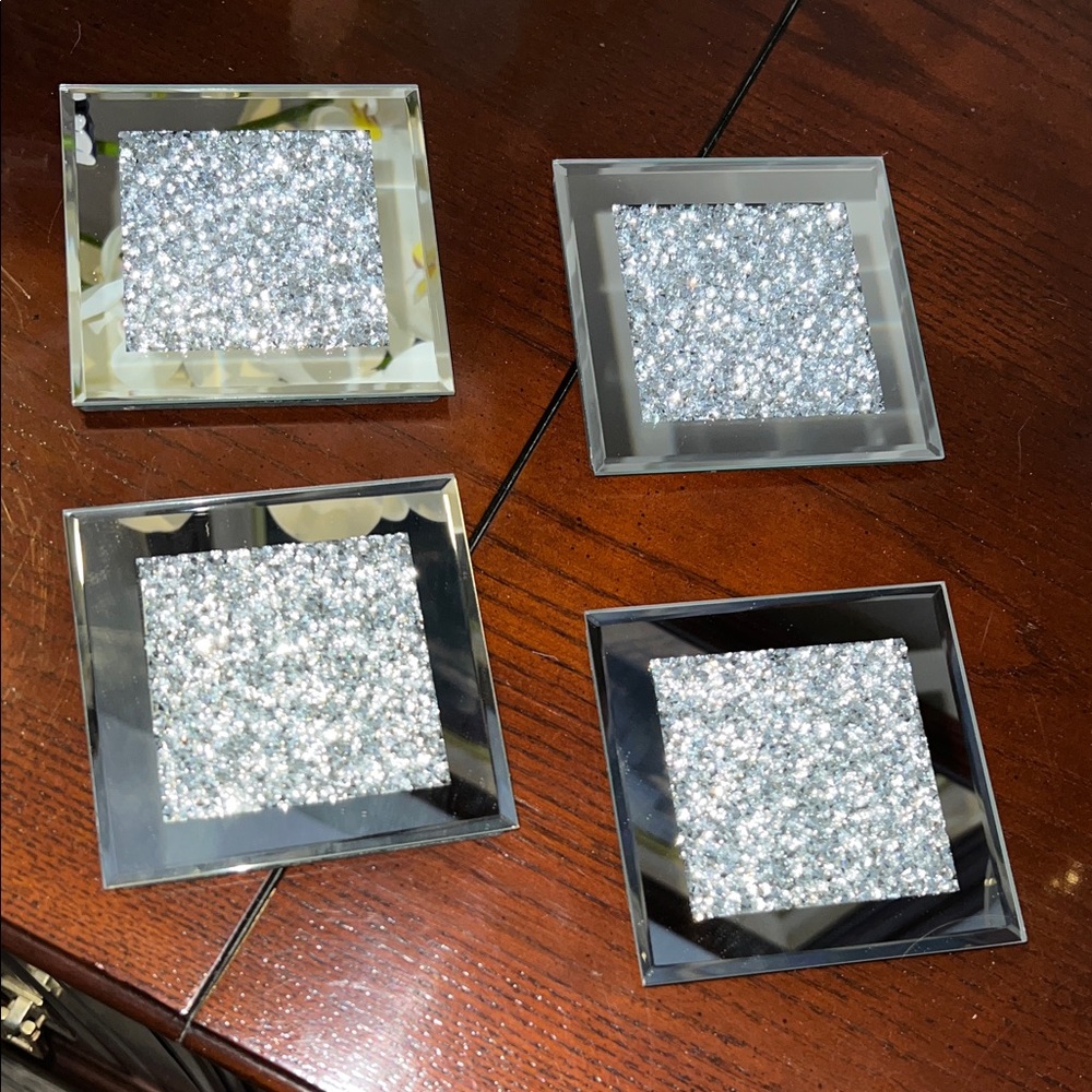 Elegant Silver and Black Coaster Set